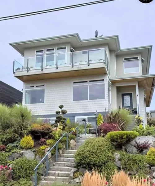 Exterior Painting in Mercer Island